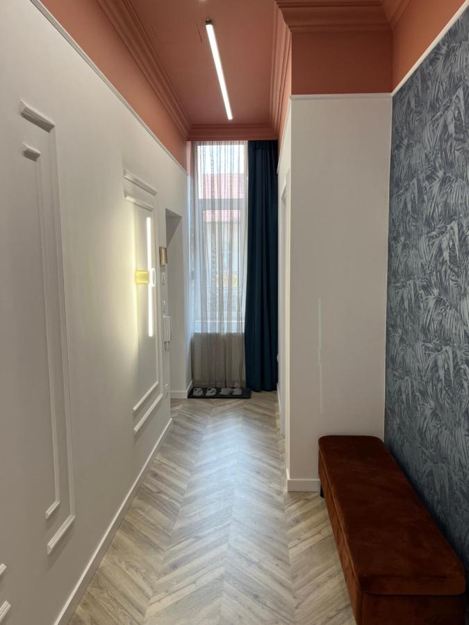Central Gallery Apartment Debrecín Exteriér fotografie